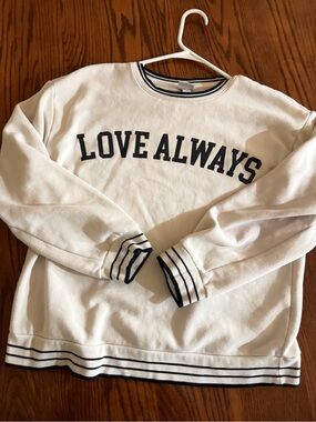 a new day White Crewneck Sweatshirt with Navy Stripe